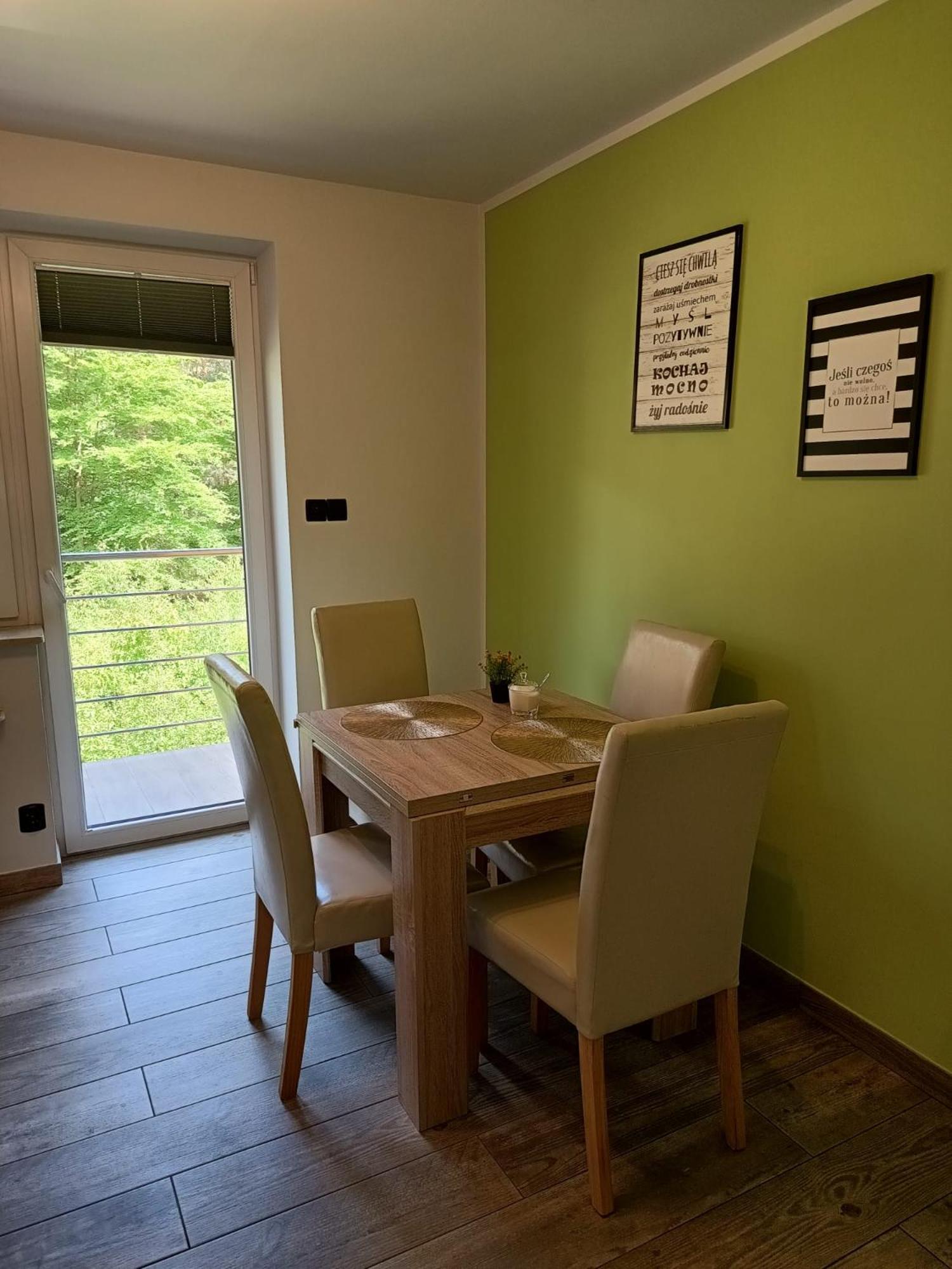 Apartament Sosnowa Apartment Krasnobrod Luaran gambar
